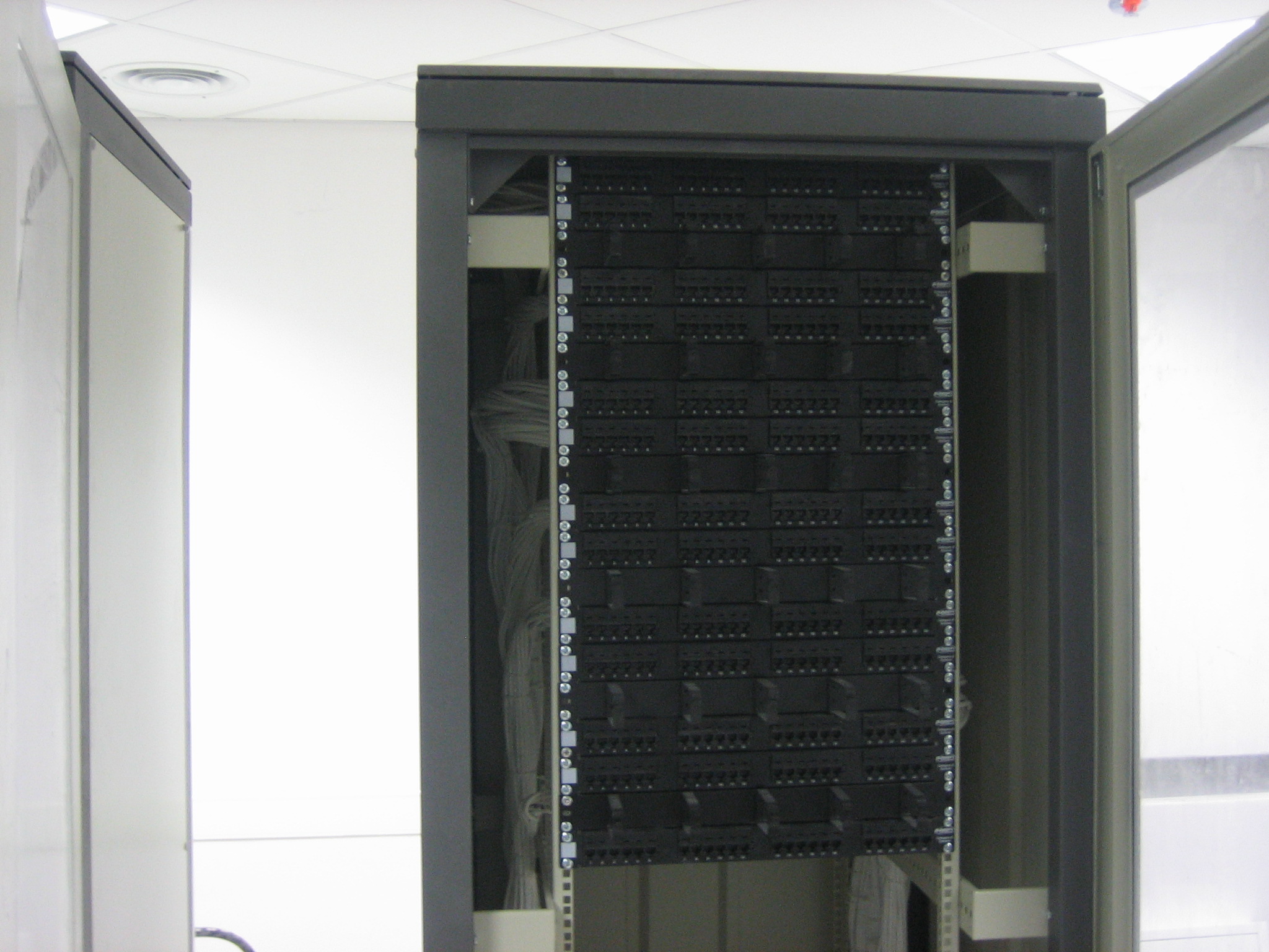 451Συστήματα Δομημένης Καλωδίωσης, με UTP, FTP, STP και Fiber Optic τεχνολογία
